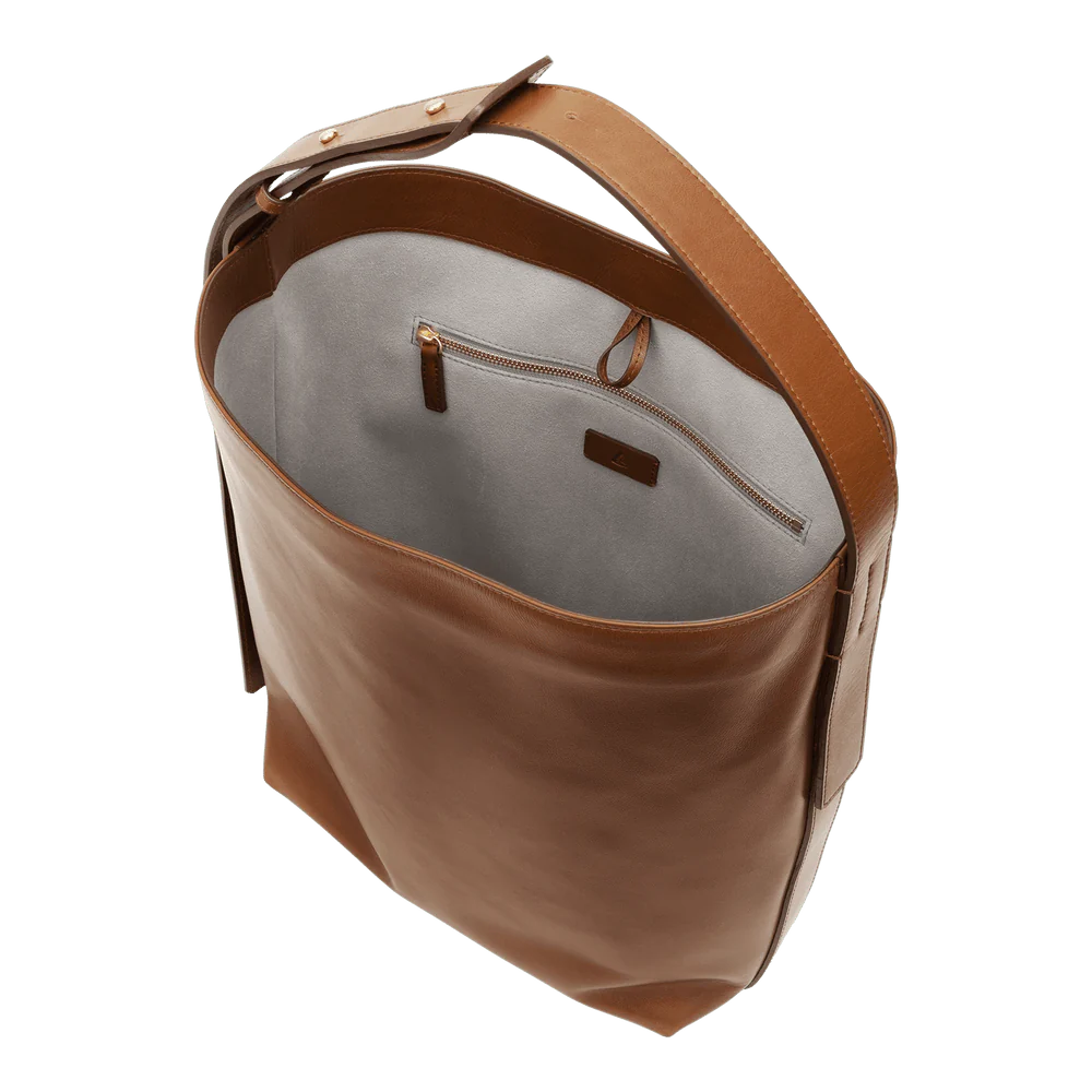 Signature Caramel Bucket Tote Bag (Medium Brown)