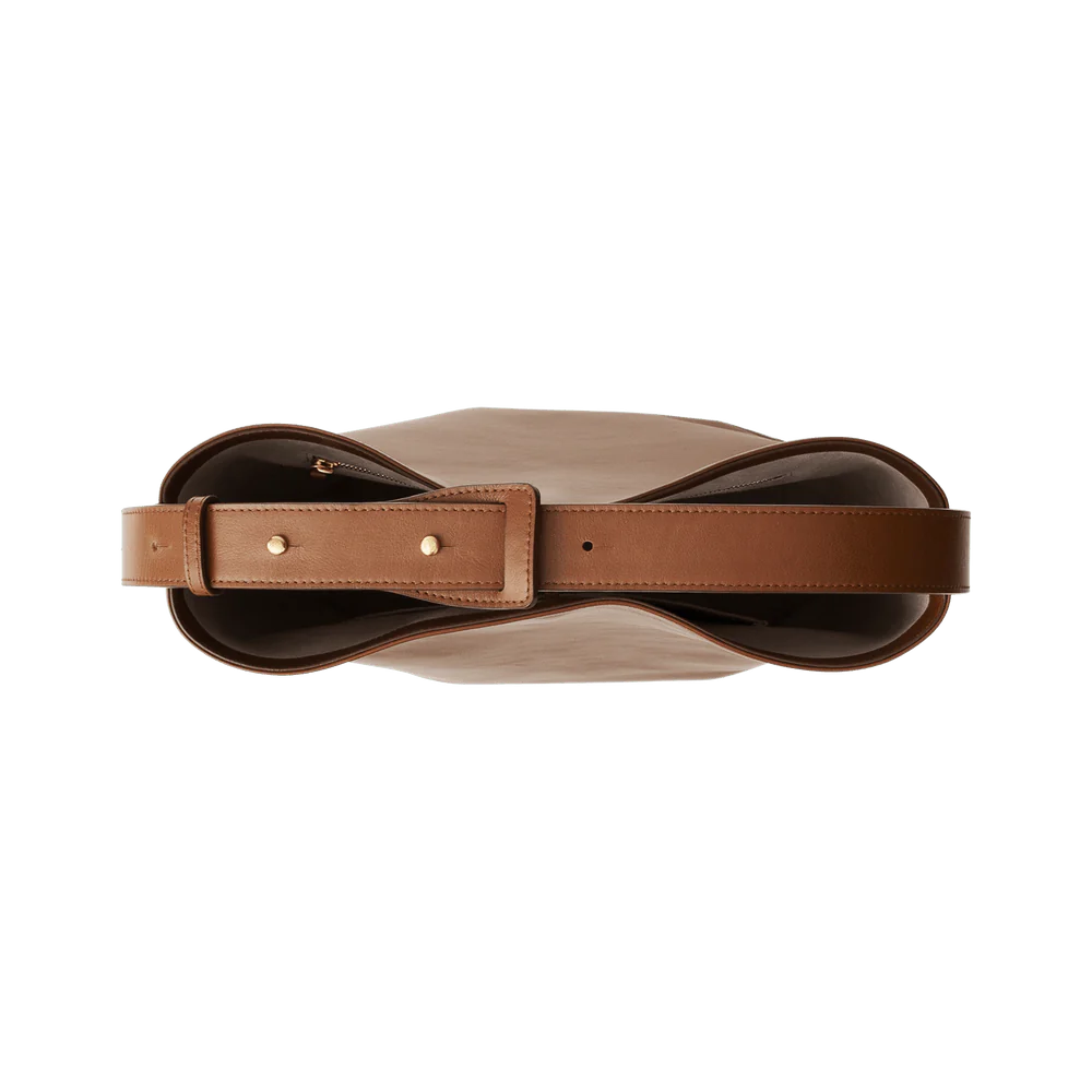 Signature Caramel Bucket Tote Bag (Medium Brown)